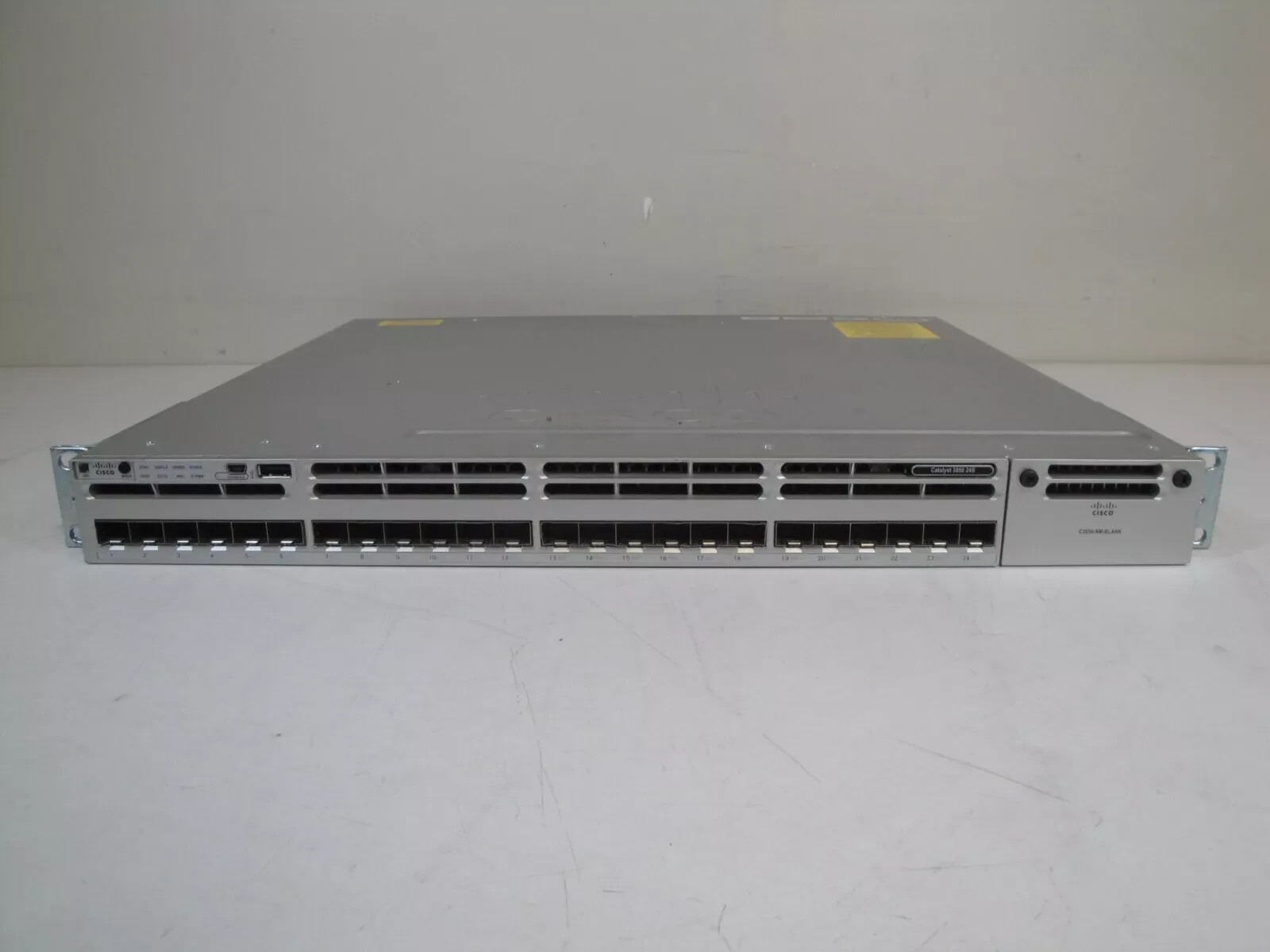 Cisco WS-C3850-24S-S Catalyst SFP Switch 3850 24 Port GE SFP IP Base