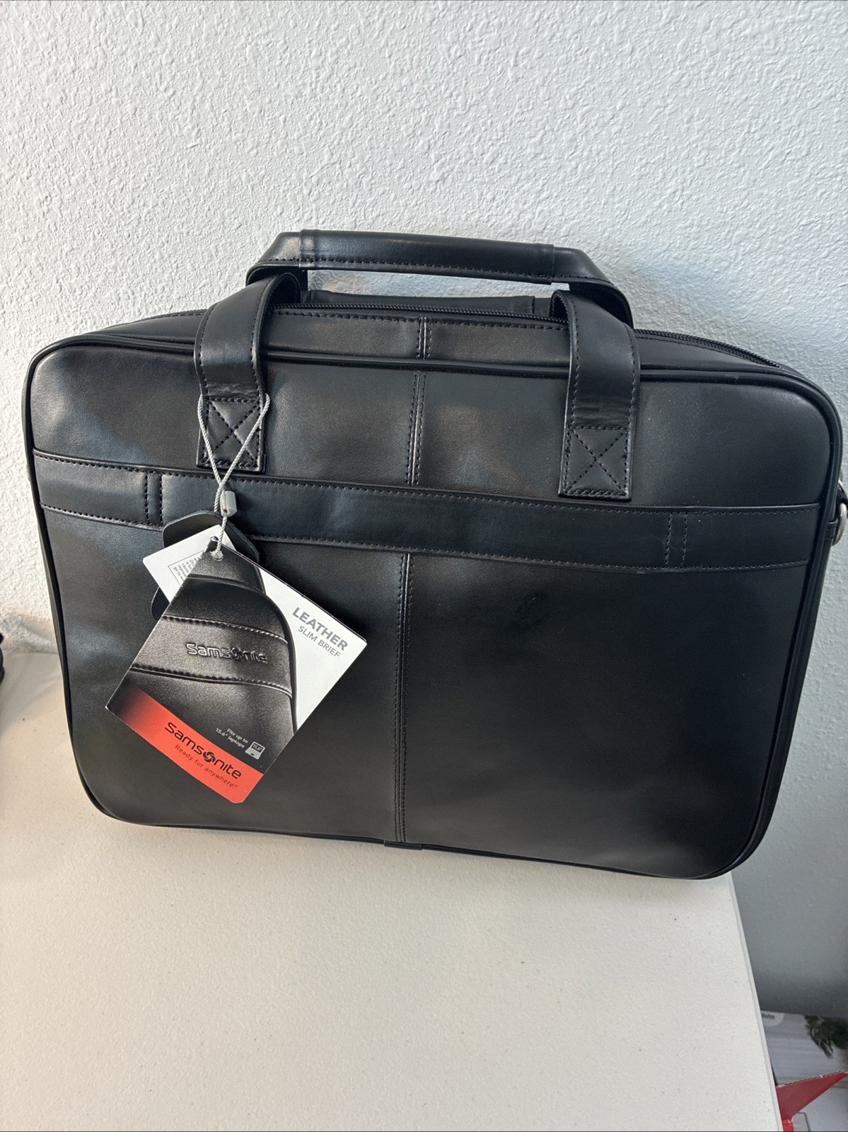 Samsonite - Classic Leather Slim Brief for 15.6" Laptop - Black