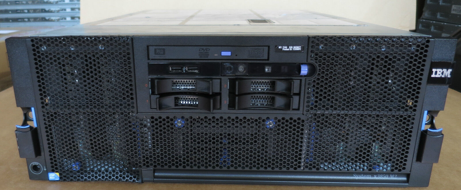 IBM X3850 M2 4 x SIX-CORE XEON E7450 2.4GHz 64GB RAM 4 x 72Gb Rack Mount Server