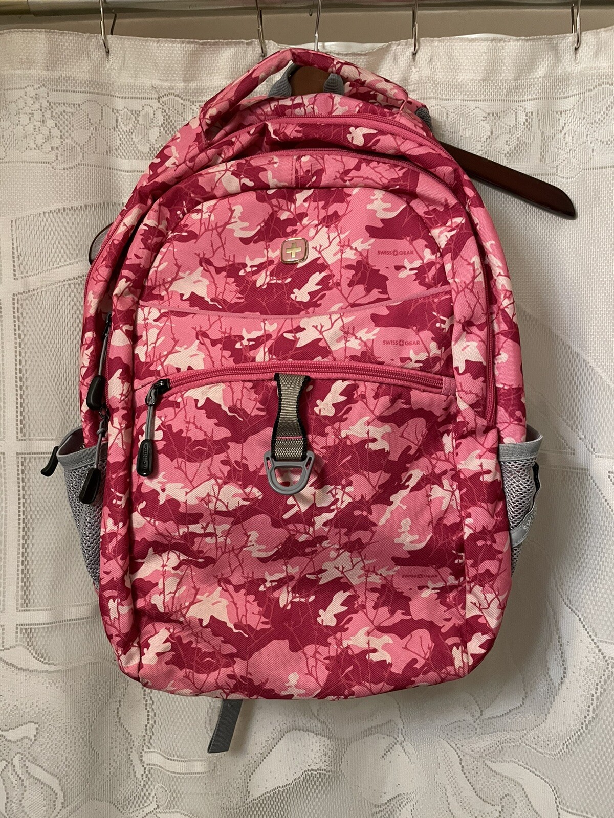 Swiss Gear Pink Camouflage Backpack Padded Straps GUC