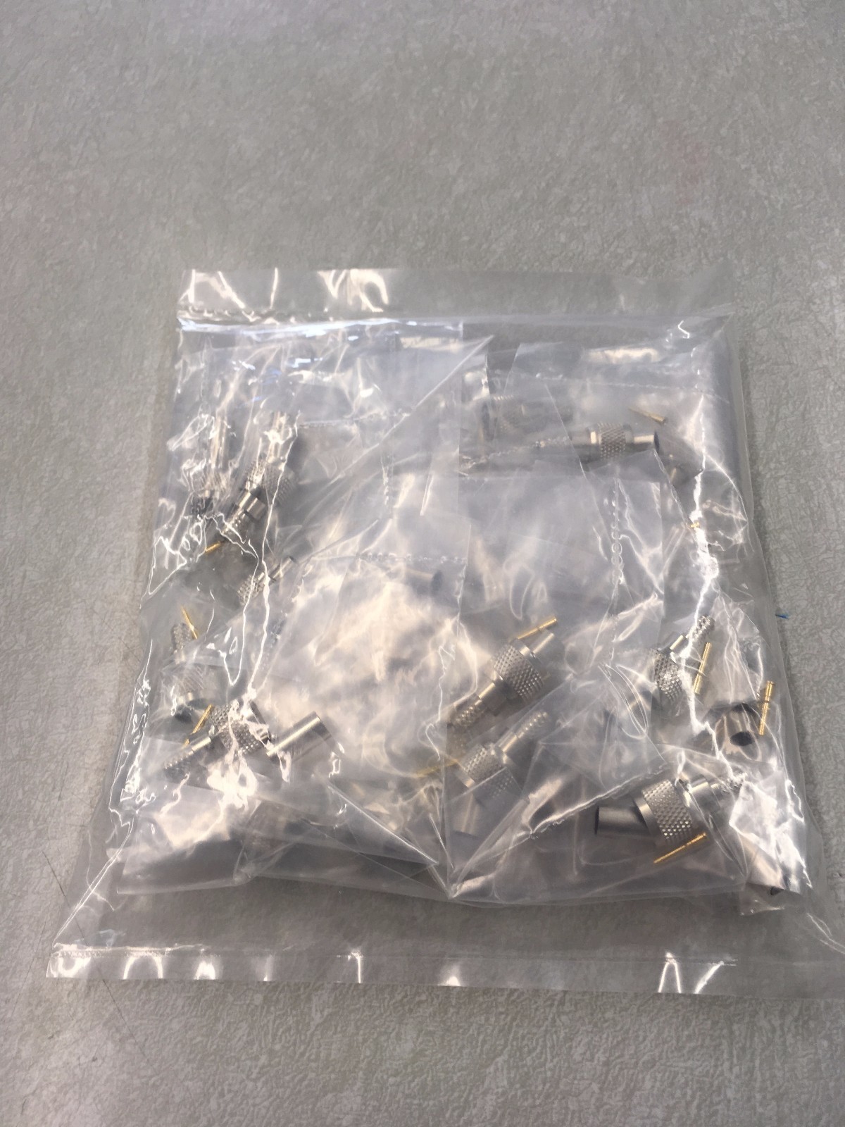 Qty 5 NEW  MINI-UHF CONNECTORS 3pc CRIMP RG58 MUHF MINI UHF / MOTOROLA XTL APX