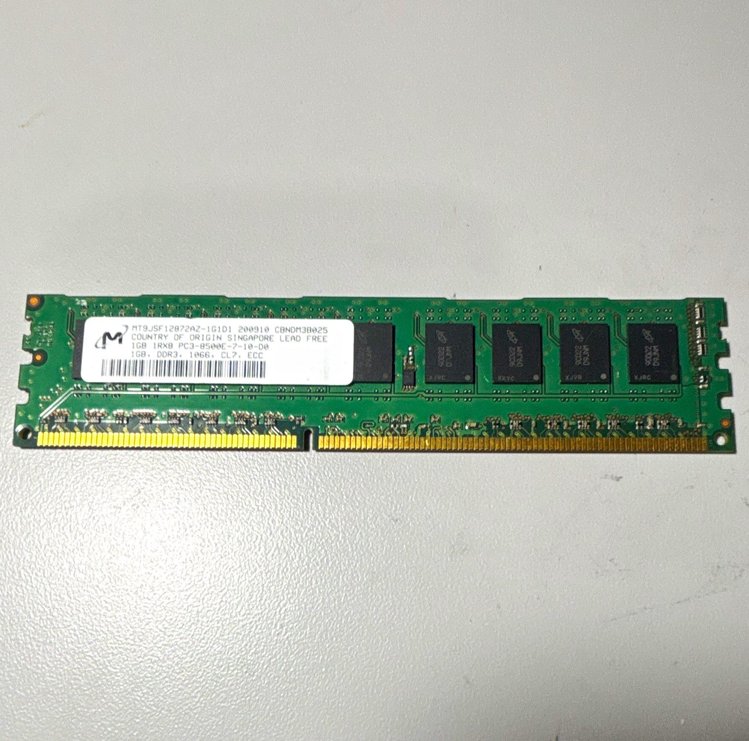 Micron 1GB DDR3 SDRAM ECC PC3-8500E 240-Pin DIMM MT9JSF12872AZ-1G1D1