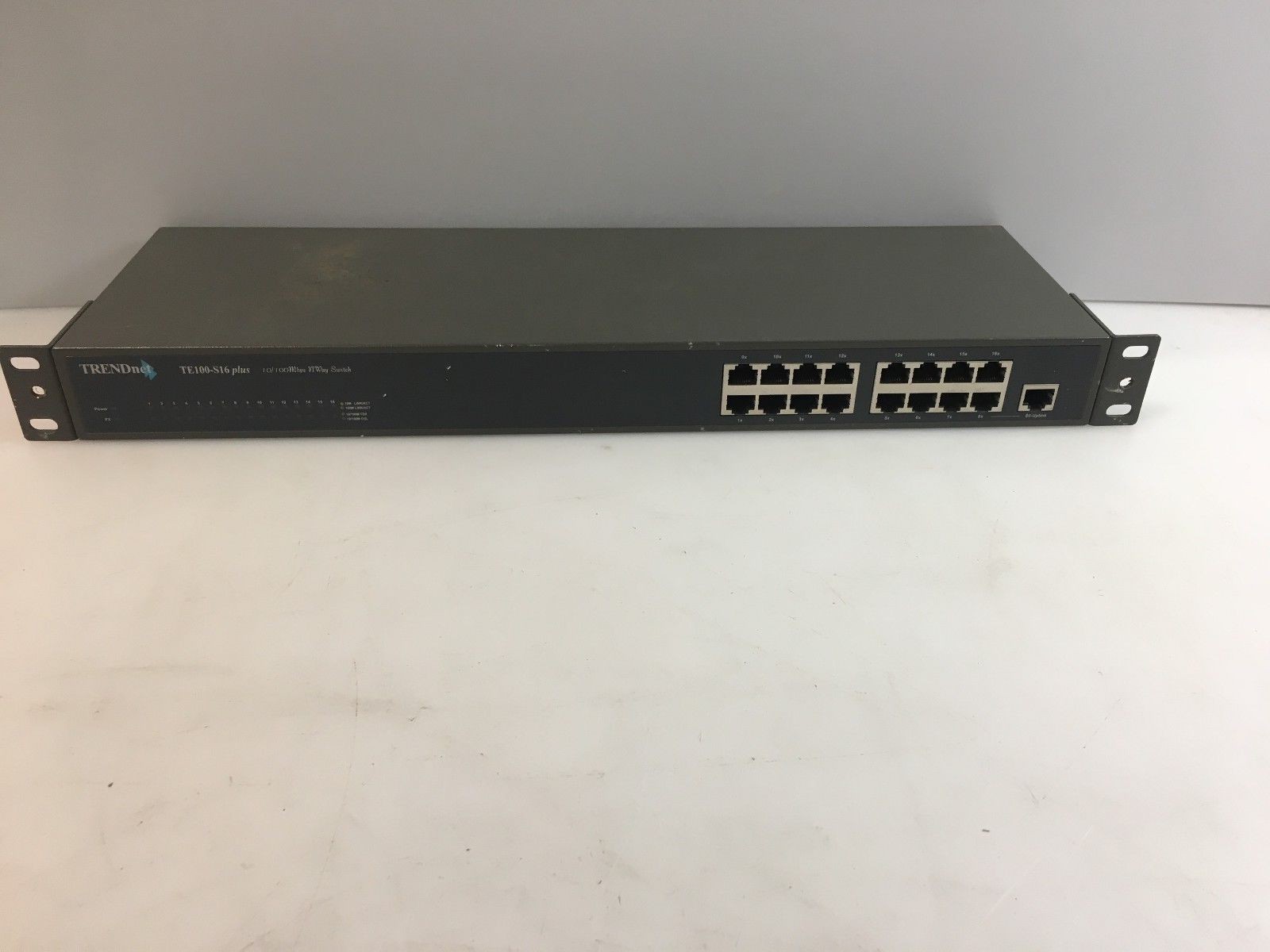 TrendNet TE100-S16 PLUS