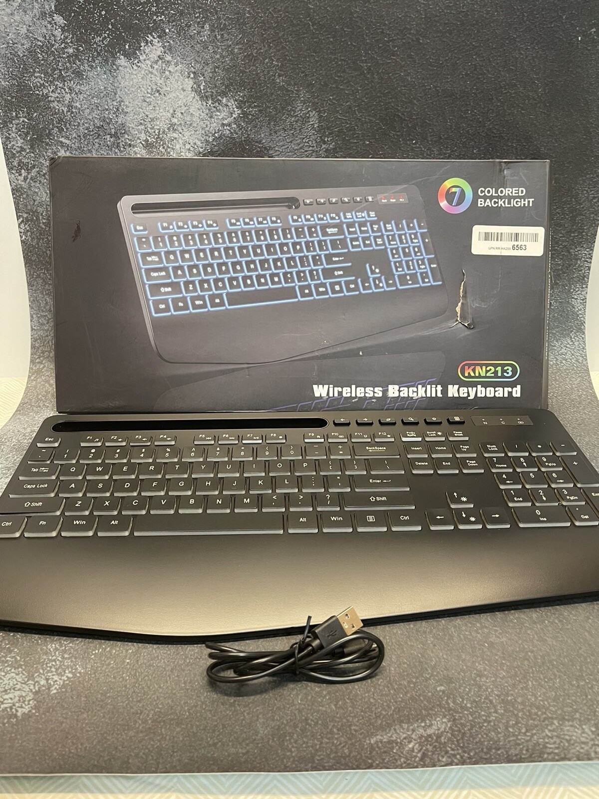 KN213 Wireless Backlit Keyboard 7 Colored Backlights And 3 Brightness Levels