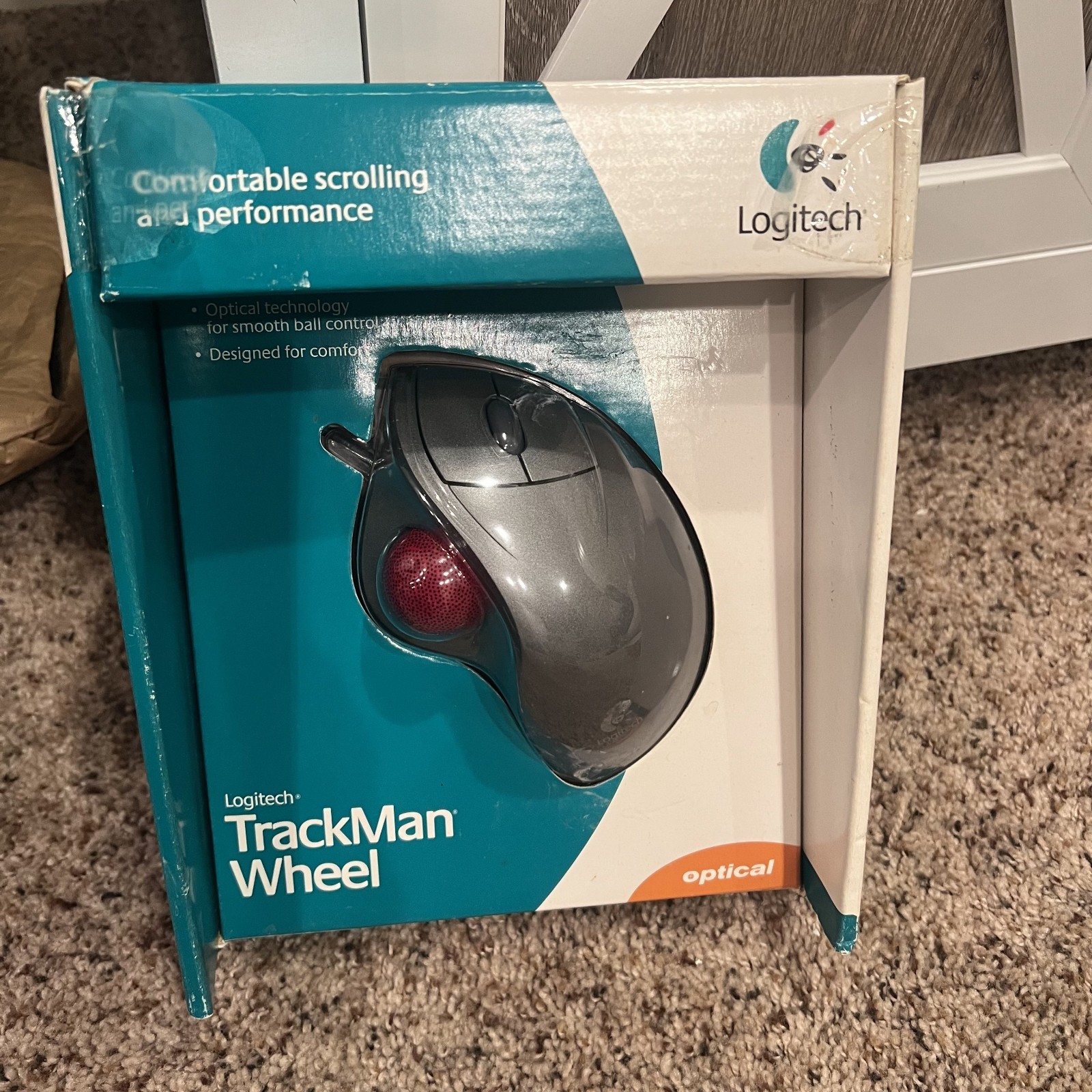 Logitech TrackMan Wheel Optical Computer Mouse (OPT TMAN 904353-0403)