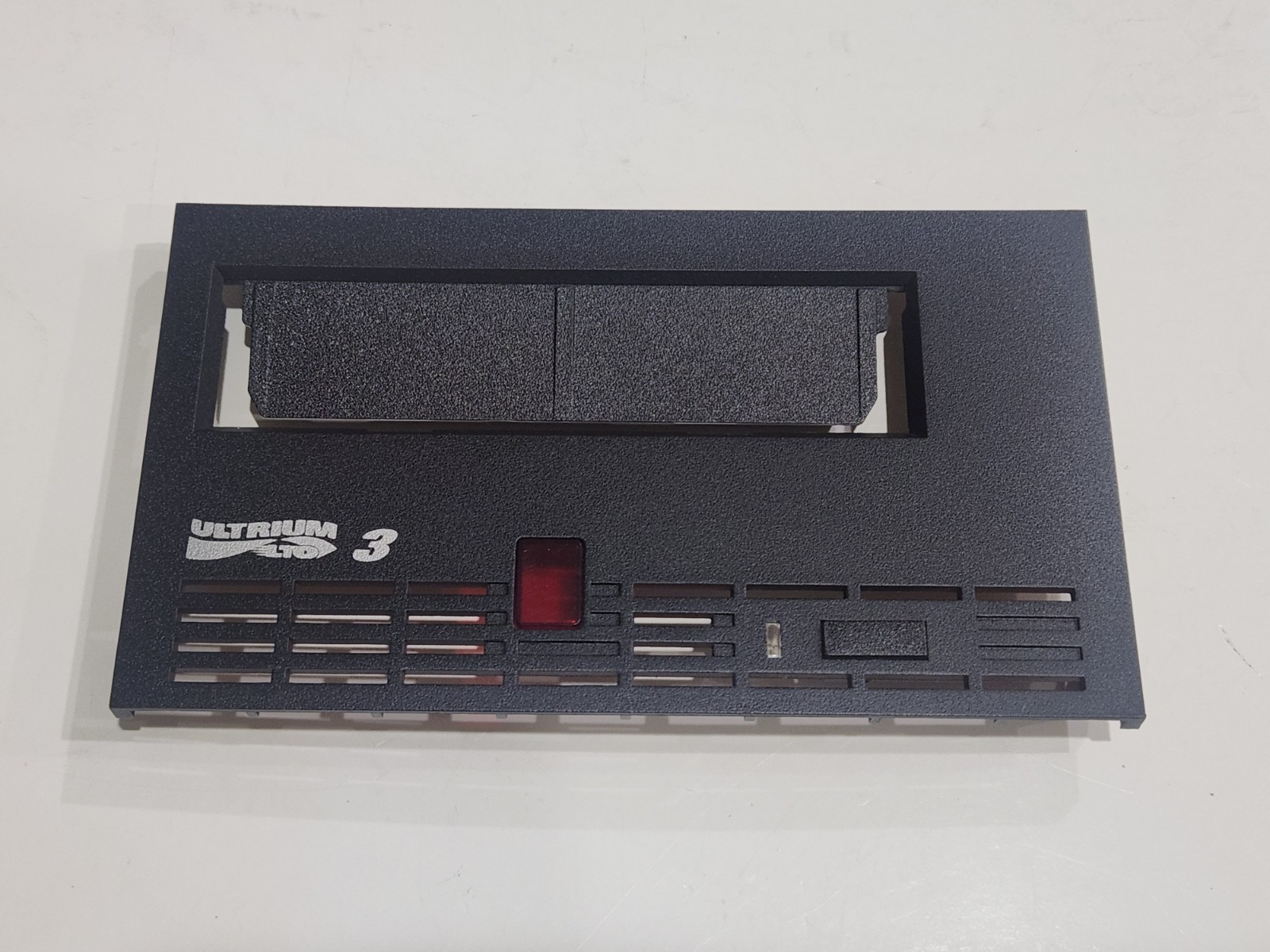 IBM Dell LTO3 FH Bezel For Tape Drive SAS & FC LTO-3 ( Bezel Only ) 
