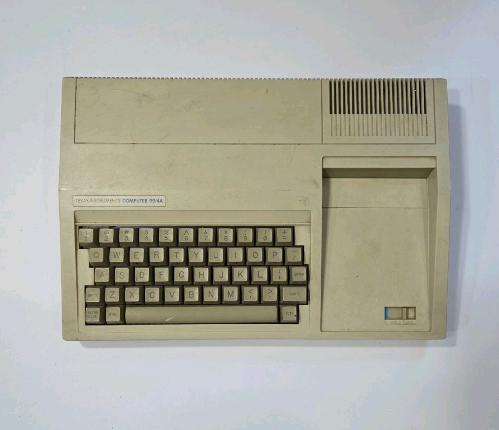 TI-99/4A Computer - Texas Instruments Model PHCOO4A - UNTESTED