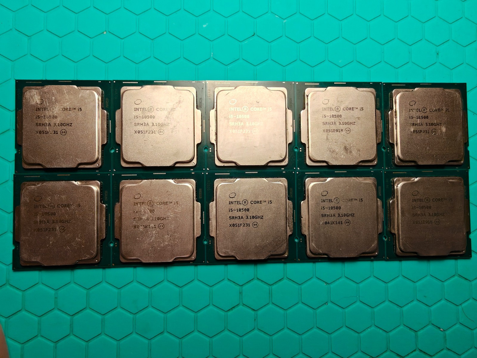 Lot 10 | Intel Core i5-10500 CPU SRH3A 3.1GHz 6-Core LGA1200 Desktop Processor