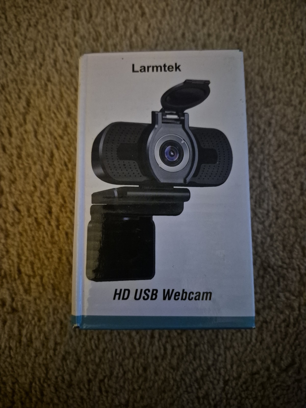 LarmTek W2 HD USB 2.0 Webcam 1080P Privacy Cover Microphone ClipOn Black Openbox