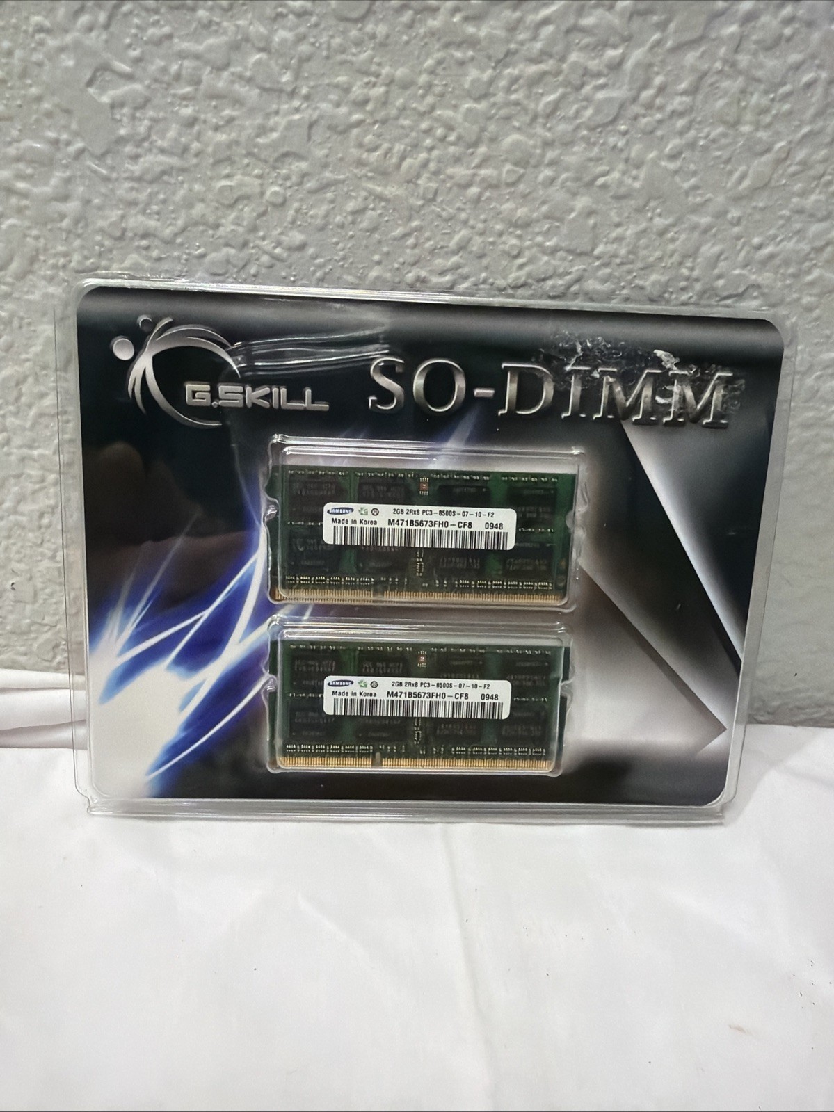 G.Skill PC3-8500 4096MB X 2 SO-DIMM 1066 MHz DDR3 Memory (F3-8500CL7D-8GBSQ)