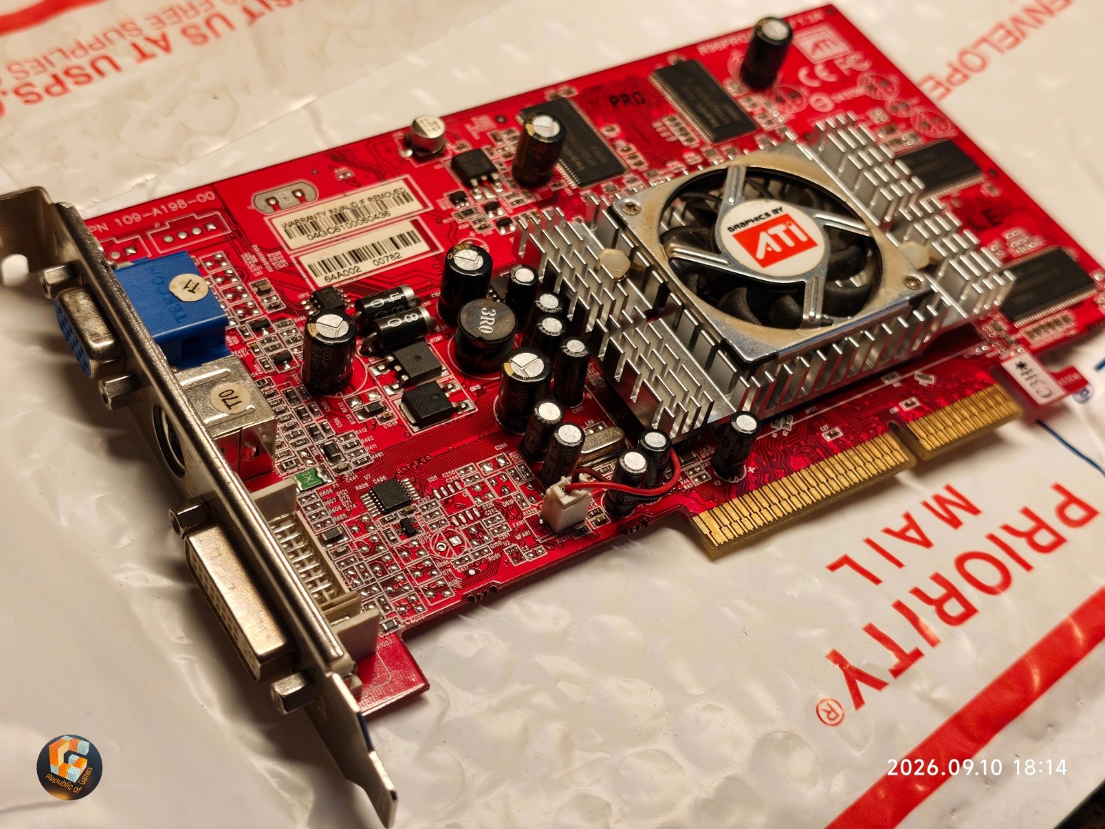 128-Bit AGP 3D CARD GeCube 109-A198-00 (ATI Radeon 9600 / RV350) 128 MB DDR RAM