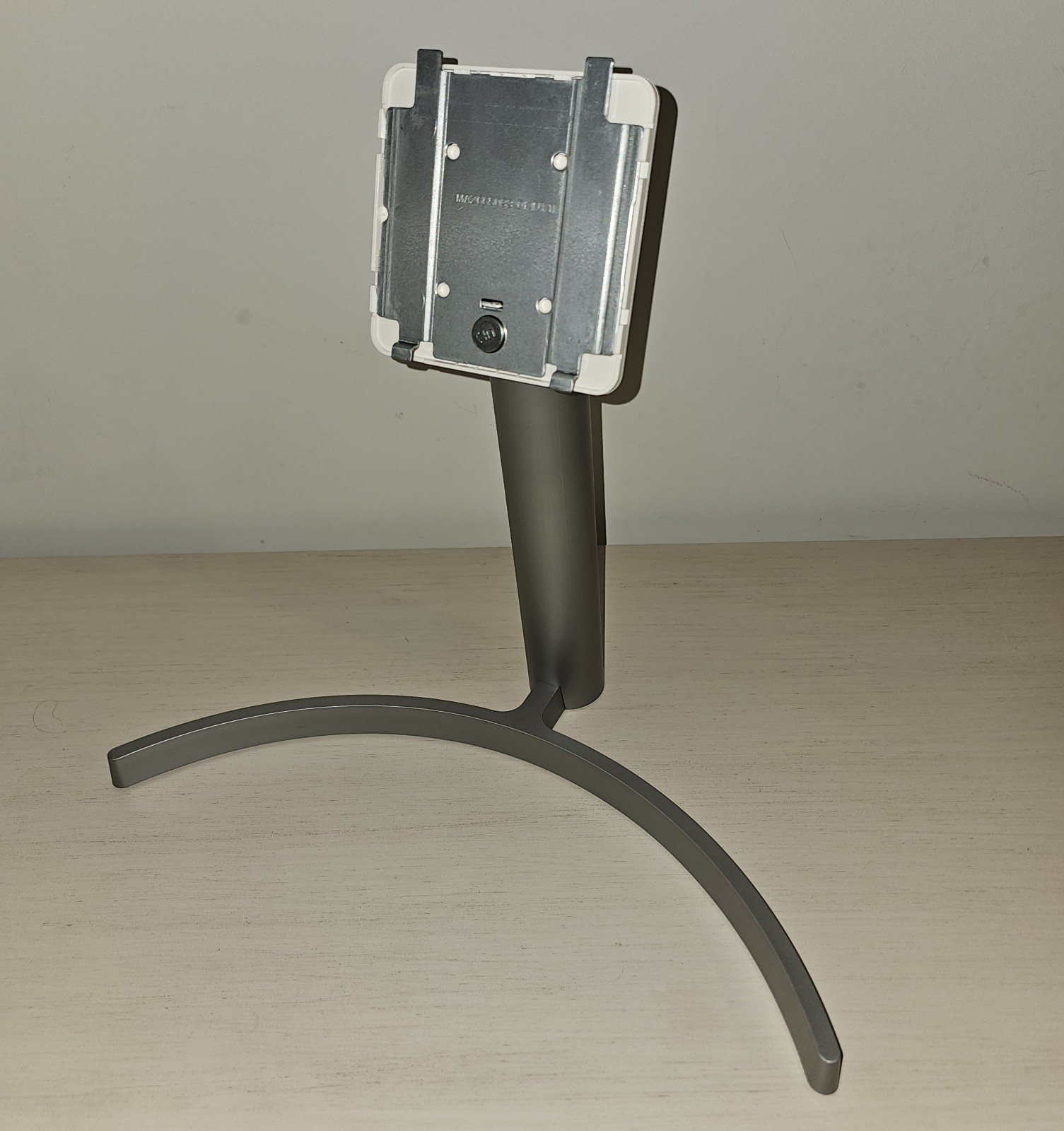 LG Ultrafine 32-Inch Computer Monitor 32UL500-W (Stand And Backplate Only)