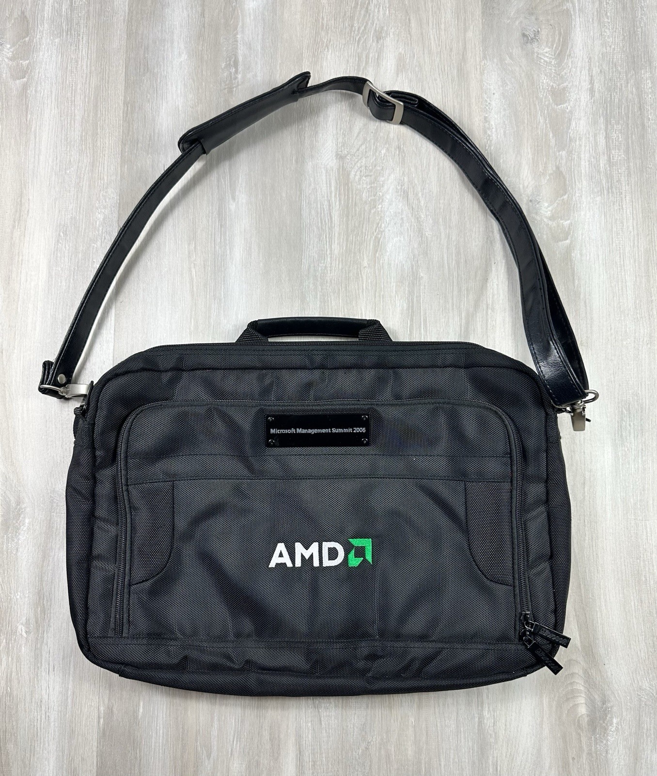 Vintage AMD Microsoft Management Summit 2006 Messenger Laptop Bag Rare