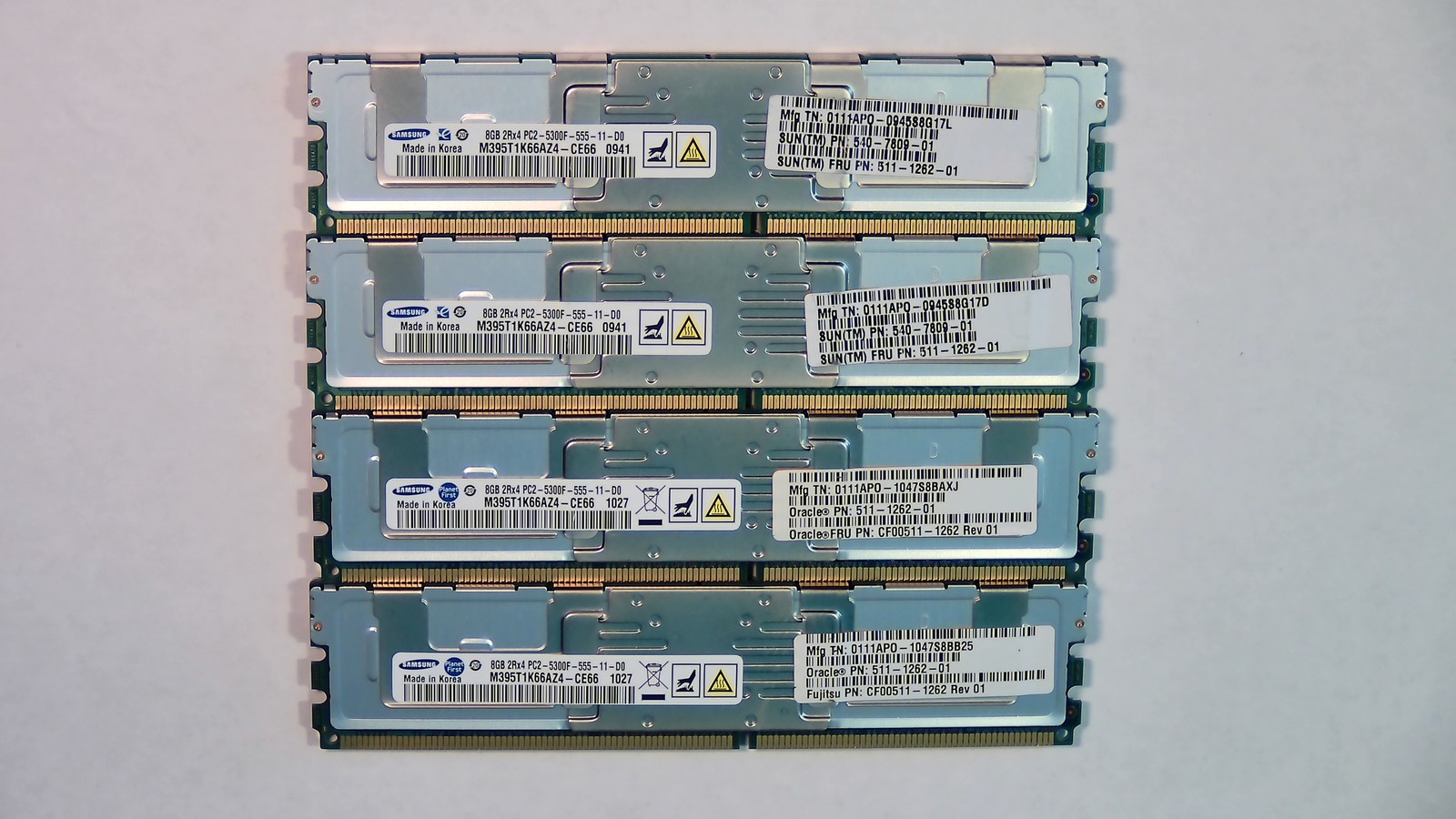 Samsung 32GB (4x8GB) 2Rx4 PC2-5300F DDR2 ECC REG Server Memory M395T1K66AZ4-CE66