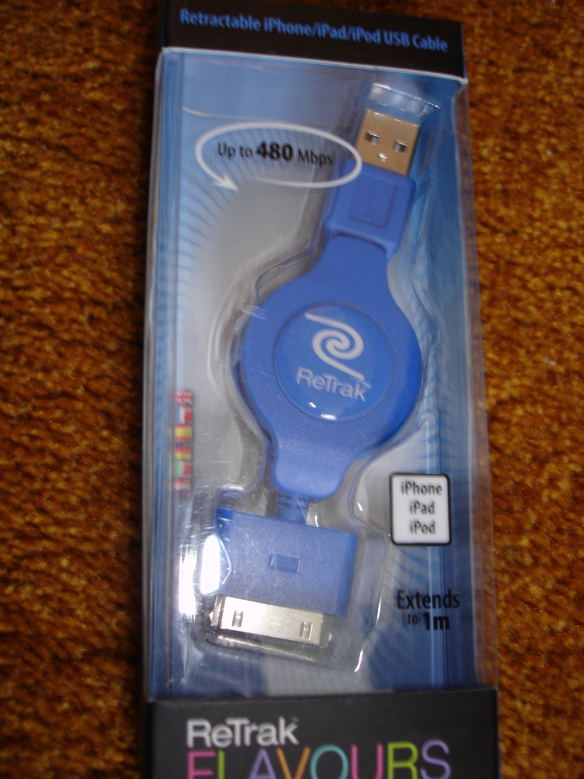 RETRAK FLAVOURS USB CABLE FOR IPOD/IPHONE AND IPAD