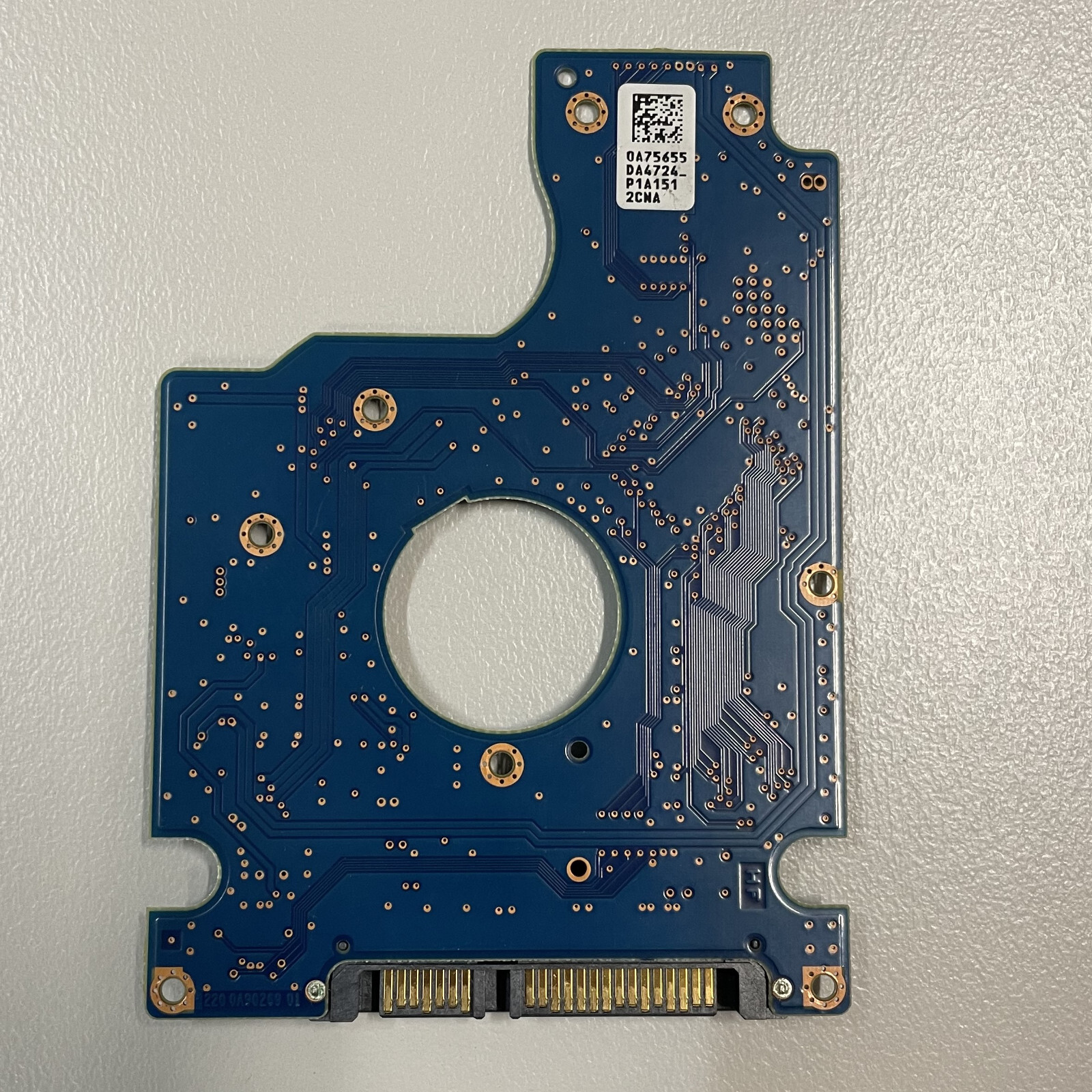 Hitachi Z7K320-320 2.5" SATA HDD PCB 0A79646 HTS723232A7A364 220 0A90269 01