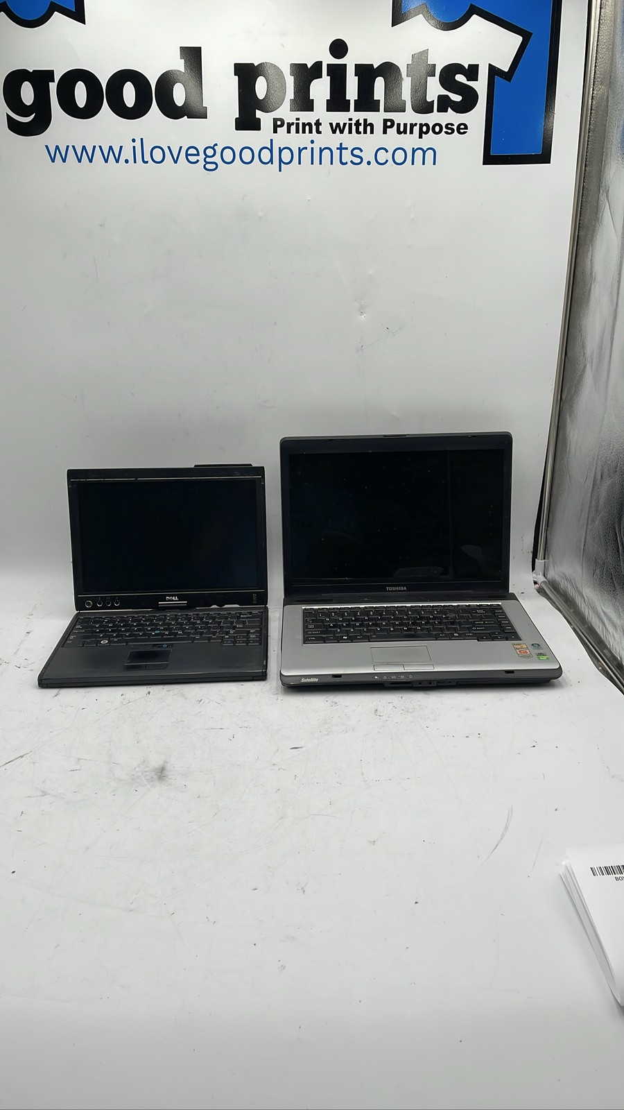 Dell XT2 Intel Core 2 Duo & Toshiba A215-S5837 AMD Turion 64 X2 No HDD Lot Of 2