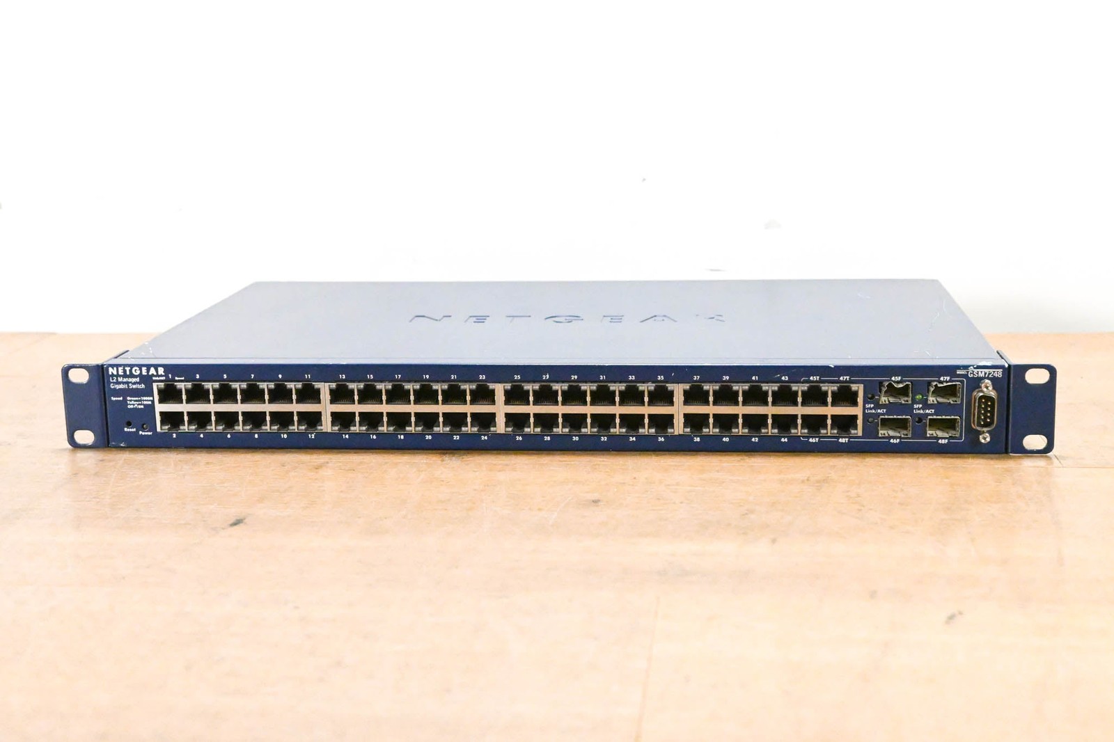 NETGEAR GSM7248 ProSafe 48-Port Gigabit Ethernet L2 Managed Switch CG011TU