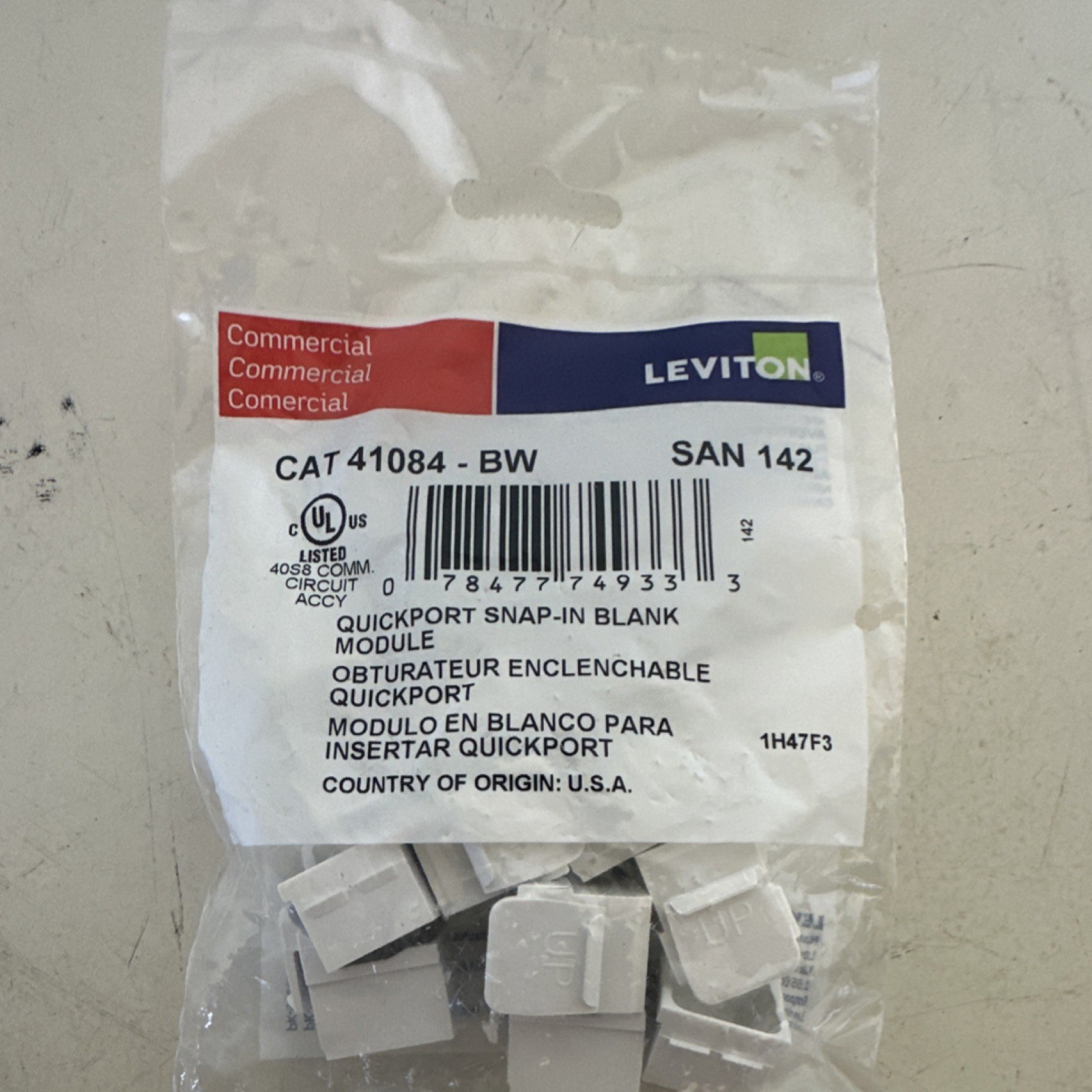 Leviton Quickport Snap-In Blank Module White CAT 41084-BW