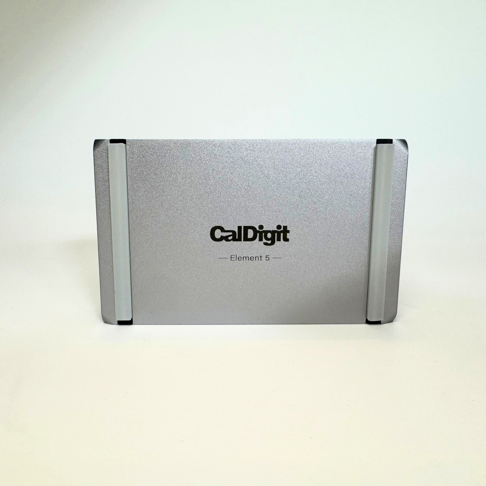 CalDigit Element 5 E5 Thunderbolt 5 Hub 120Gbps 90W 180W PSU USB-C USB-A