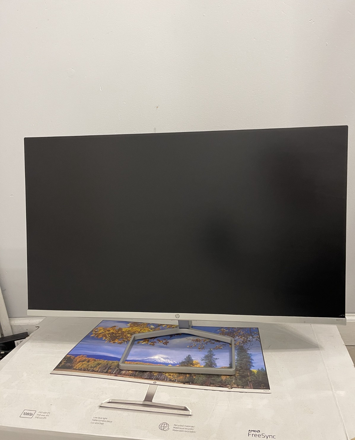 HP M27F 27 inch 1920 x 1080p FHD IPS Computer Monitor w/HDMI cable