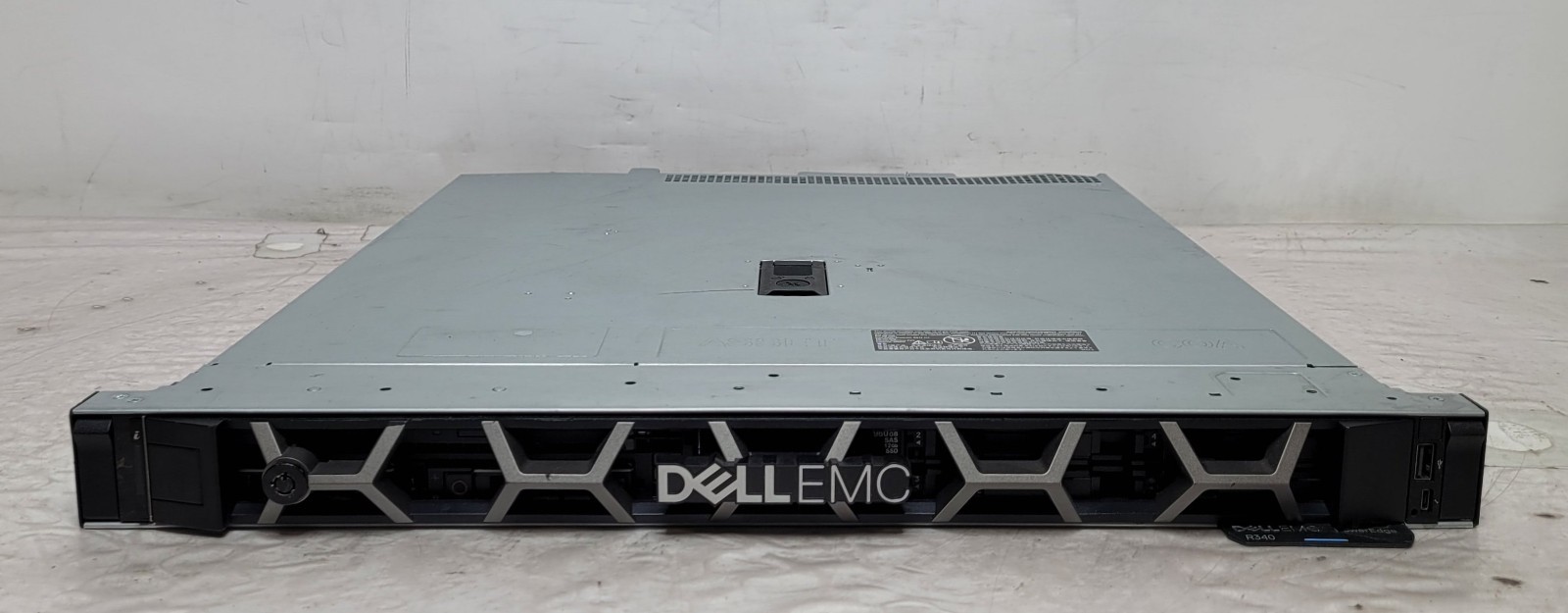 Dell EMC PowerEdge R340 Single Intel Xeon E-2236 @3.40GHz 32GB RAM No HDD H730P