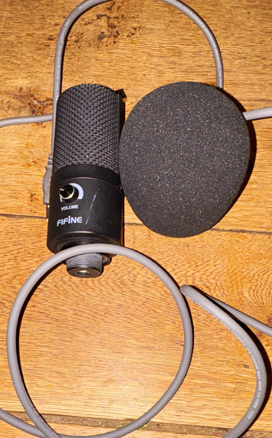 FIFINE K669 USB Wired Microphone w/ Volume Control & Pop Filter