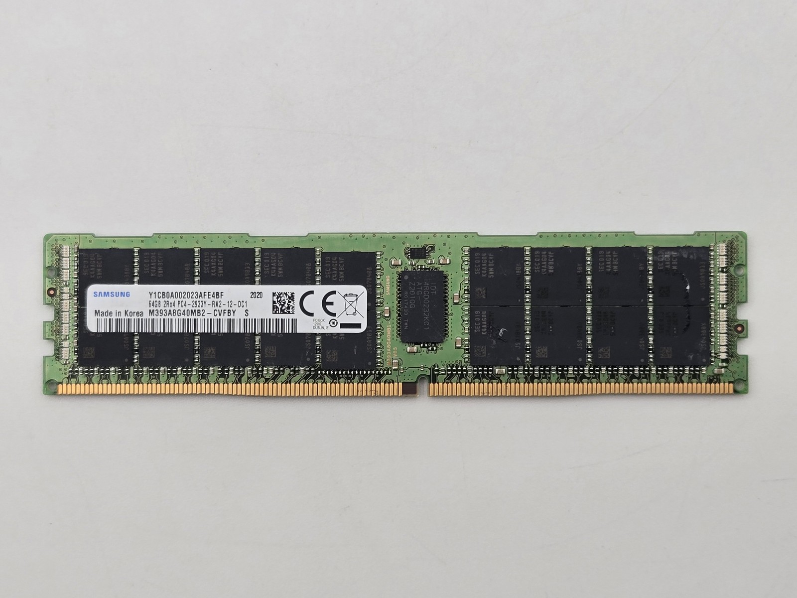 M393A8G40MB2-CVF SAMSUNG 64GB 2RX4 PC4-2933Y 2933 Mbps DDR4 RDIMM MEMORY
