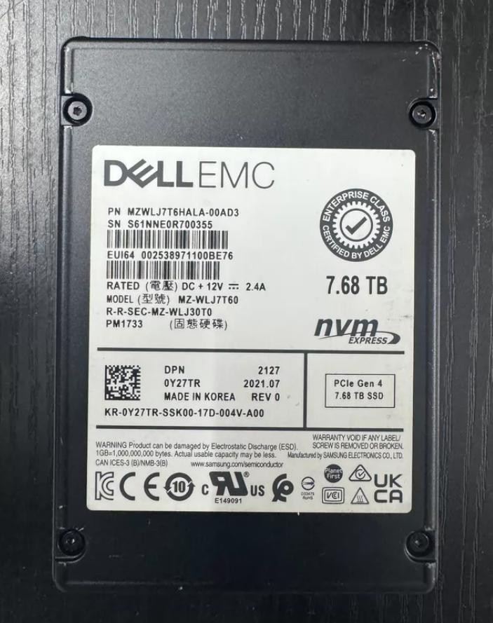 Samsung PM1733 7.68TB DELL SSD 0Y27TR 2.5" U.2 PCIe 4.0 NVMe MZWLR7T6HALA-00AD3