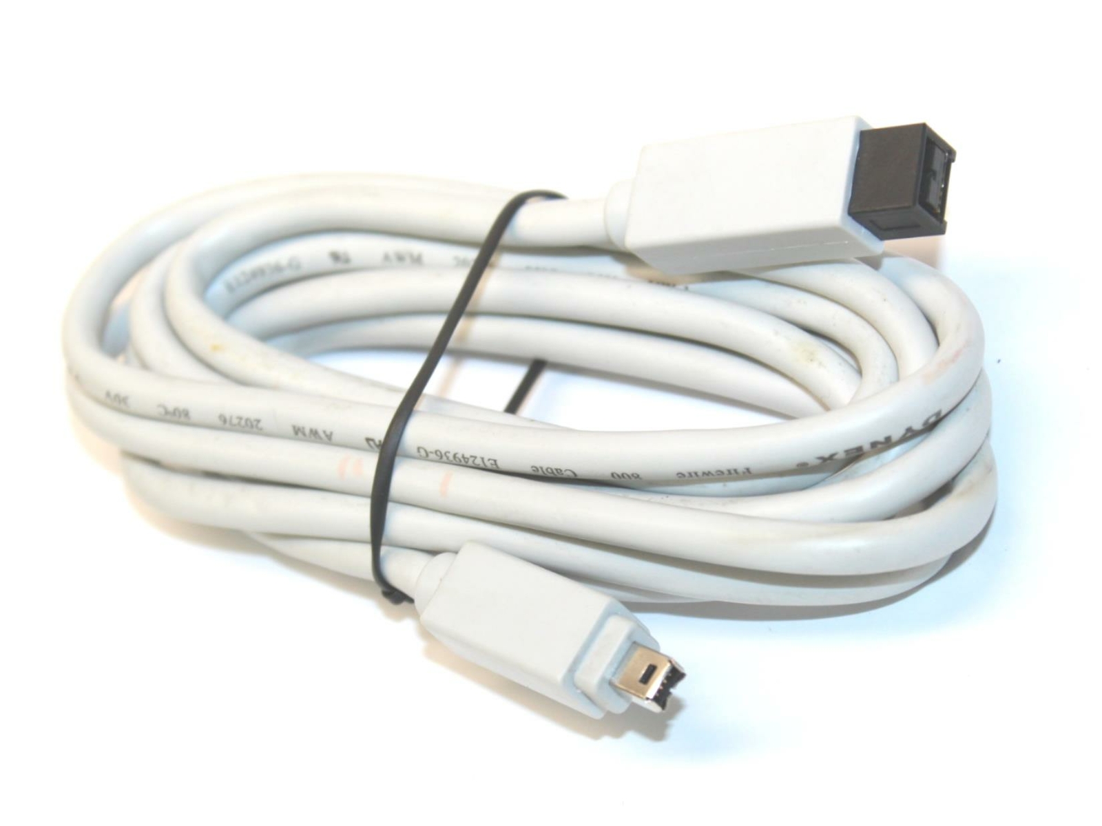 Dynex DX-AP190 Firewire 800 9-Pin to 400 4-Pin Cable for Digital Camcorder to PC