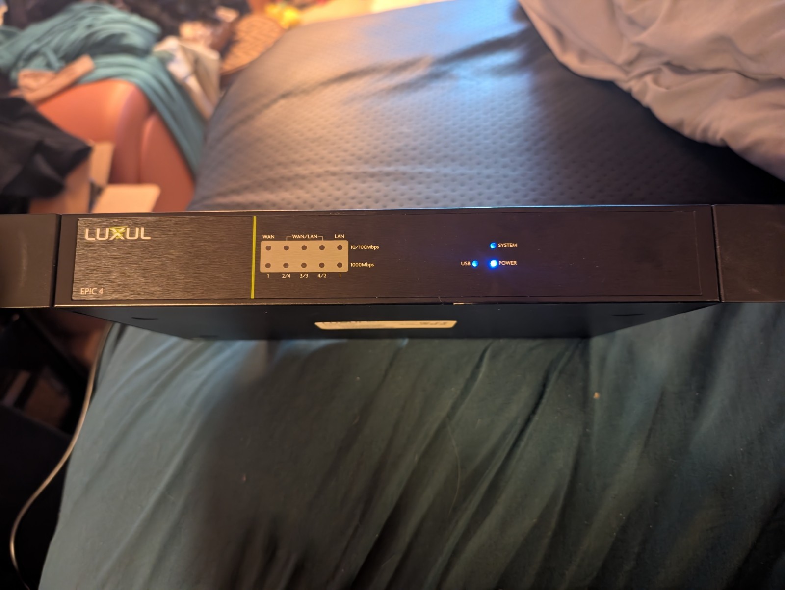 Luxul Epic 4 ABR-4500 Multi-WAN Gigabit Router with rack ears