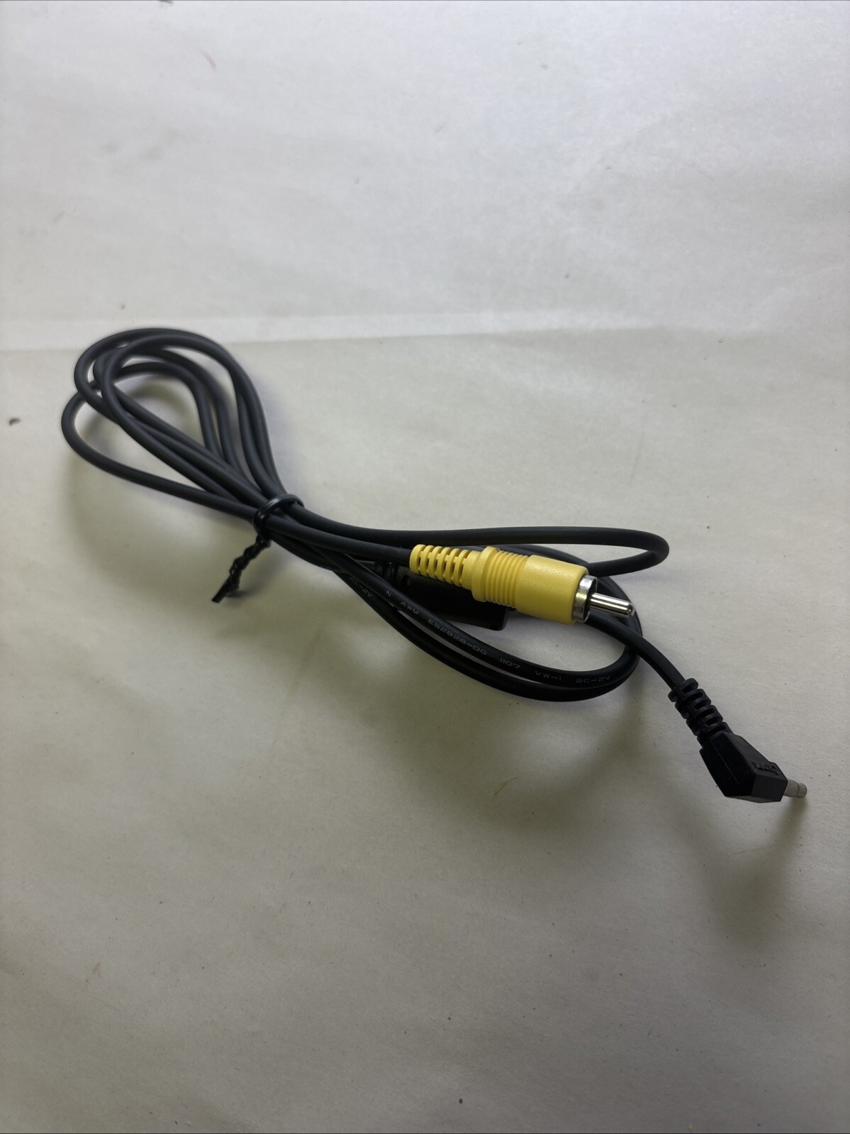 Genuine Canon VC-100 5ft Video Cable