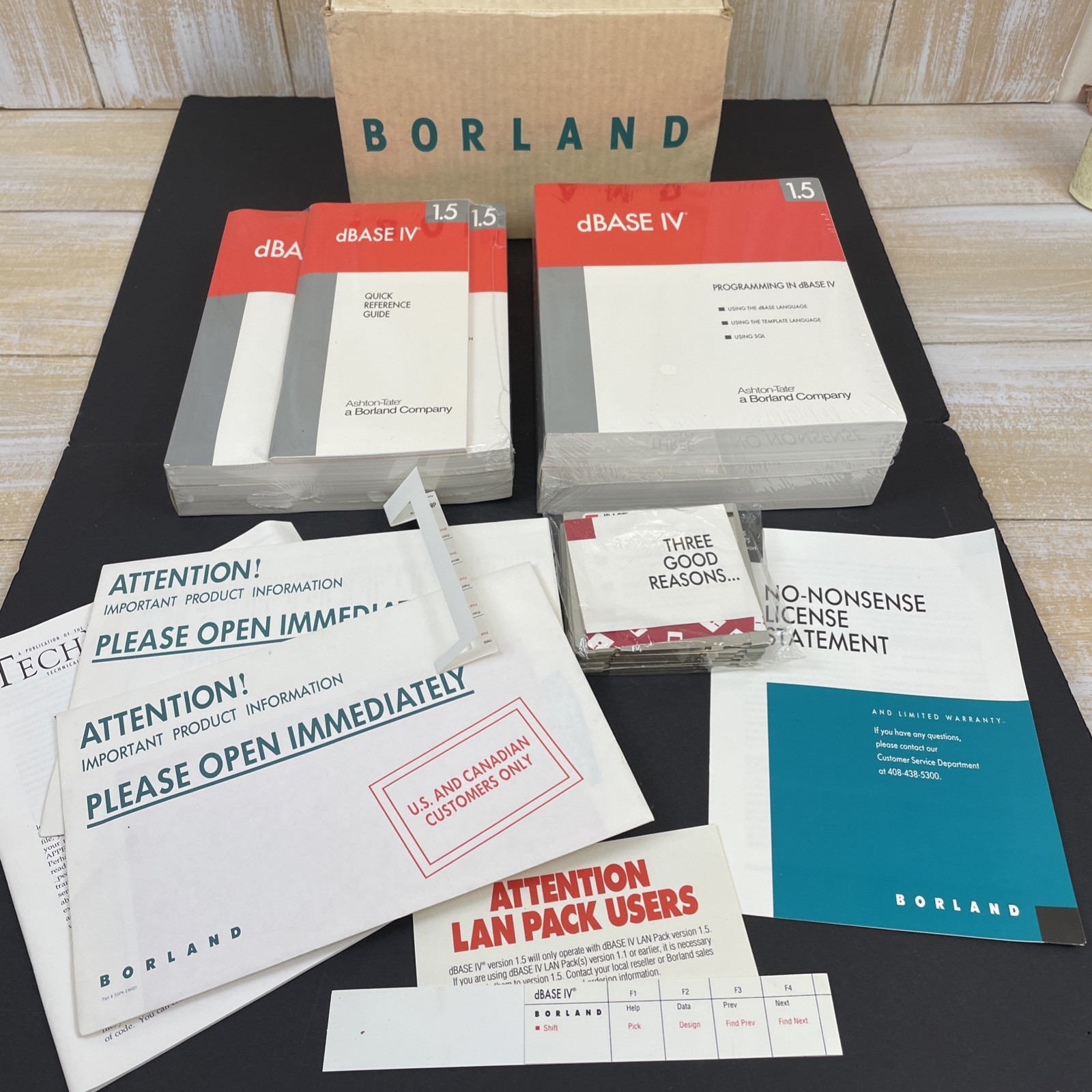 Borland dBase IV 1.5 LAN Pack: Quick Reference, Programming, Language & 4 Disks