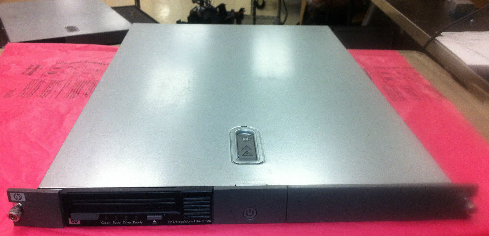 EH903A HP STORAGE WORKS SCSI ULTRIUM 920 RACK MOUNTABLE 403721-001 Drive EH841A