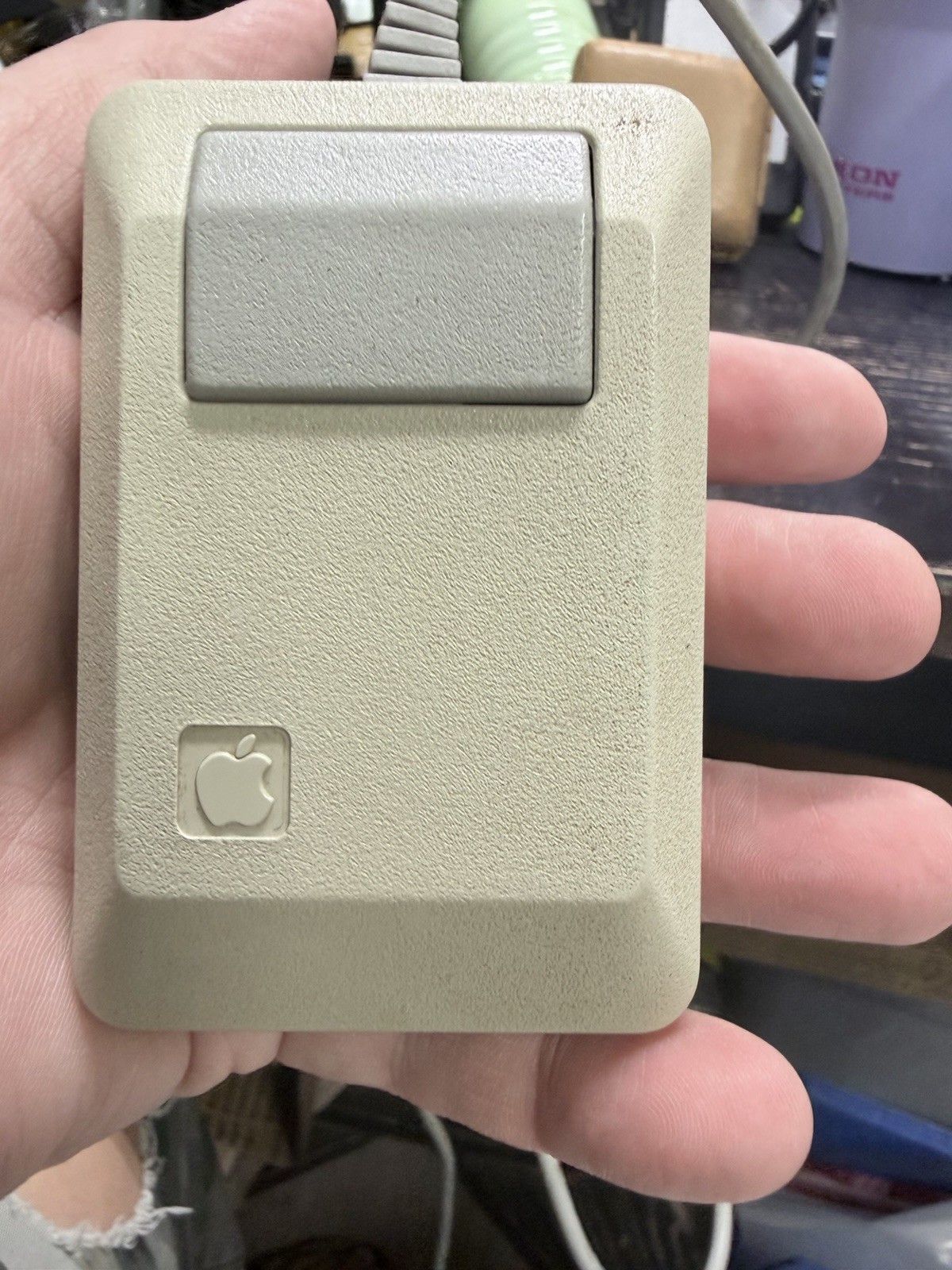 Apple Vintage Beige Desktop Apple IIe Macintosh Serial M0100