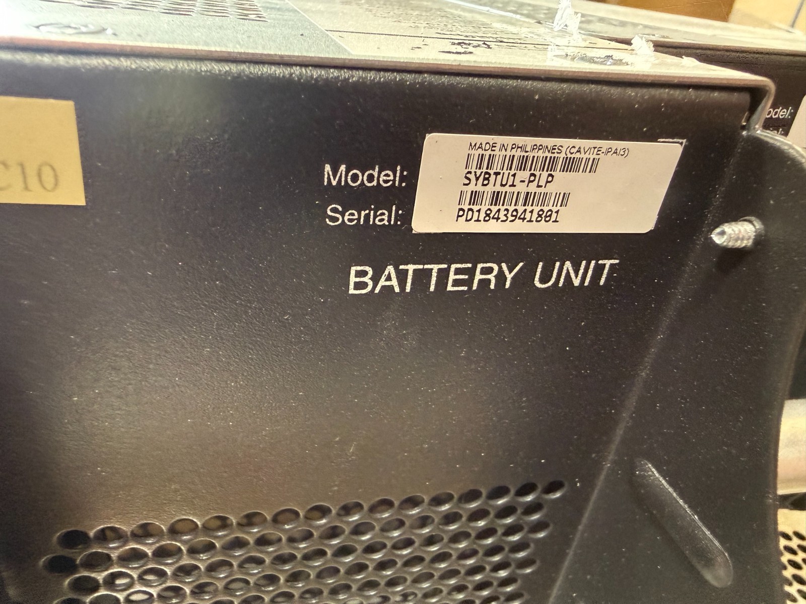 LOT OF 4 Schneider Symmetra SYBTU1-PLP Battery Unit No Batteries