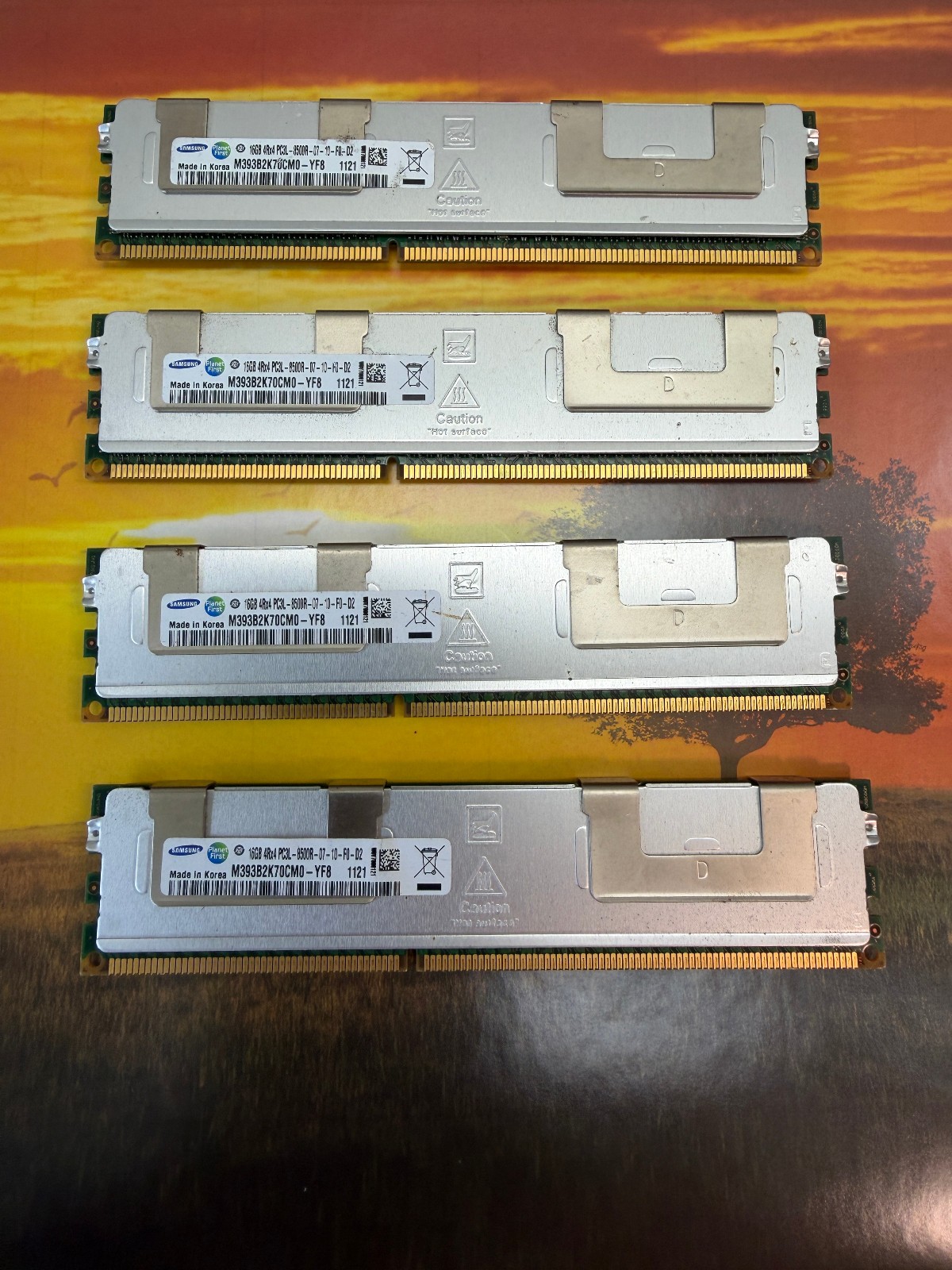 Samsung 64gb( 4x16GB) DDR3 4Rx4 PC3L-8500R  Server Memory M393B2K70CMO-YF8