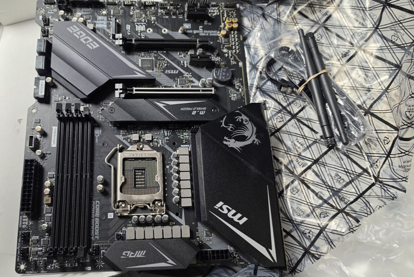 MSI MPG Z490 Gaming Edge WiFi LGA 1200, Intel ATX Motherboard