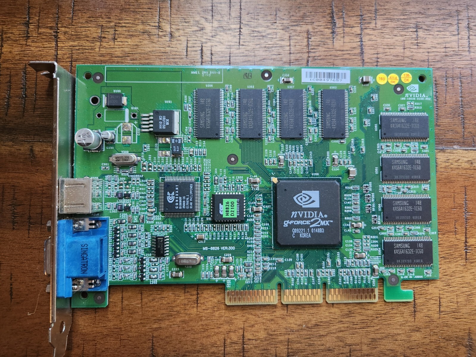 nVIDIA g-Force2MX - 64MB - AGP Video Card - Model: MS-8826 VER:300