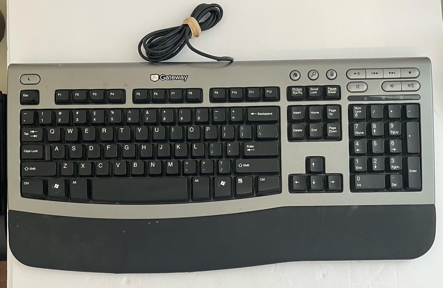 Gateway Keyboard KB-0532 Cushioned Multimedia Keyboard