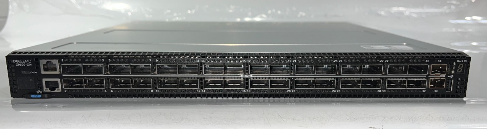 Dell EMC Z9100 Z9100-ON 34 PORT SWITCH