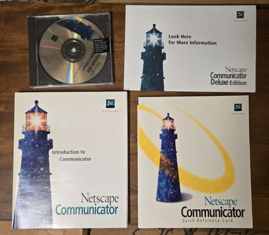 Netscape Communicator Delux Edition 4.0 1997 Complete  NoBox Excellent Condition