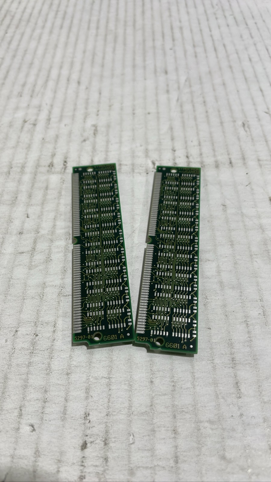 Micron 16MB EDO RAM SIMM 72-Pin 60ns MT4C4M4E8DJ-6 Lot Of 2