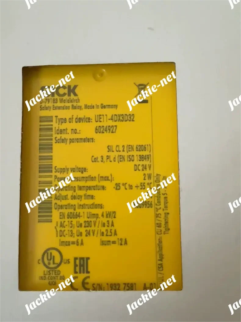 1PCS NEW UE11-4DX3D32  VIA DHL/UPS