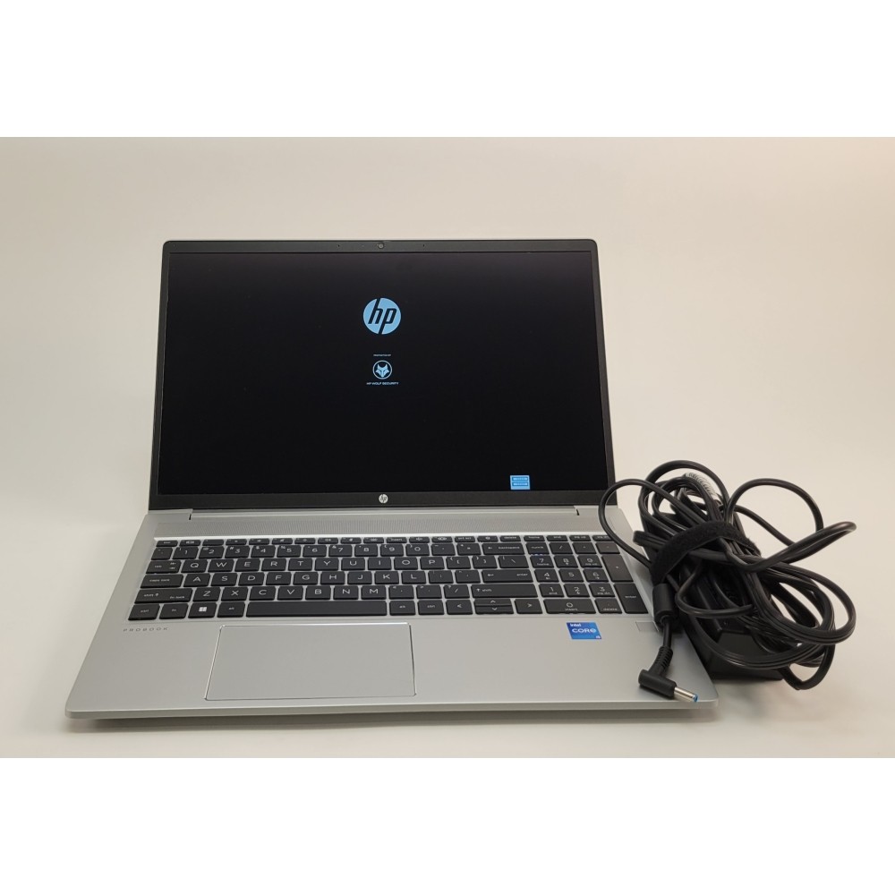 HP ProBook 450 G8 15.6", i5-1145G7 - 16GB DDR4 - 512GB SSD
