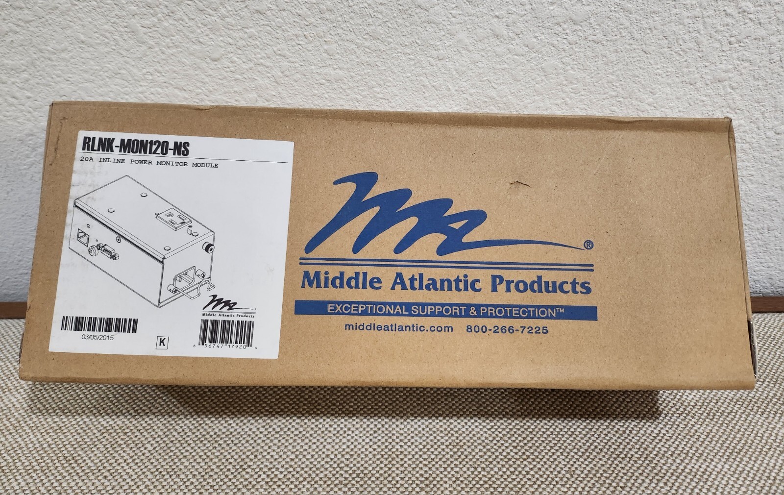 Middle Atlantic RLNK-M0N120-NS RackLink 20 A Inline Power Monitor