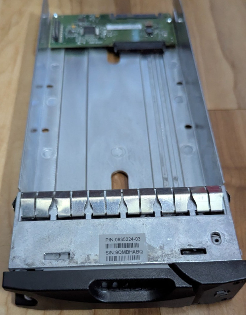 HDD Tray/Caddy w Interposer for Dell Equallogic Server PS3000 PS4000 0935224-03