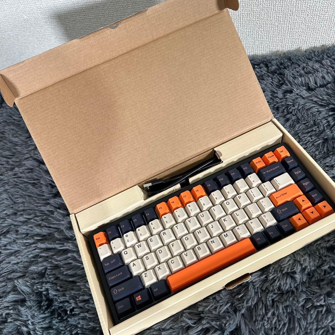 YUNZII Mechanical Keyboard Beige Black Orange Boxed PC Used Tested