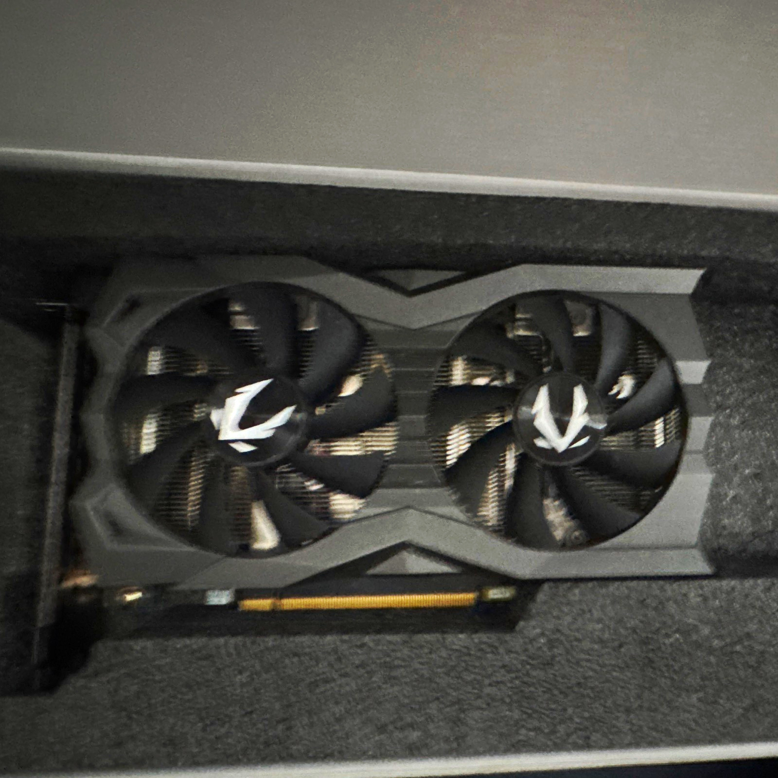 GIGABYTE NVIDIA GeForce Graphics Card Dual Fan Heatsink PCI Express x16