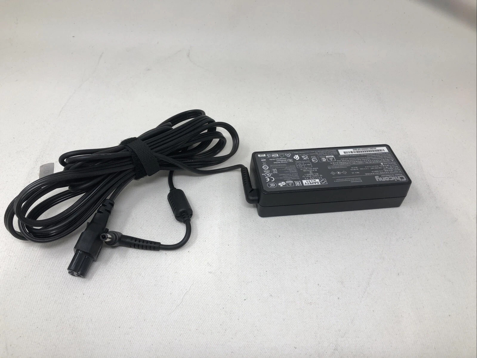 New Original Chicony 90W AC Adapter&Cord For Medion Akoya E15303 (NS15AR) Laptop